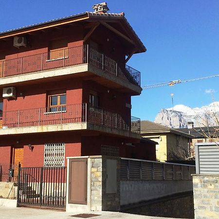Apartamento Avenida Аинса-Собрарбе Экстерьер фото